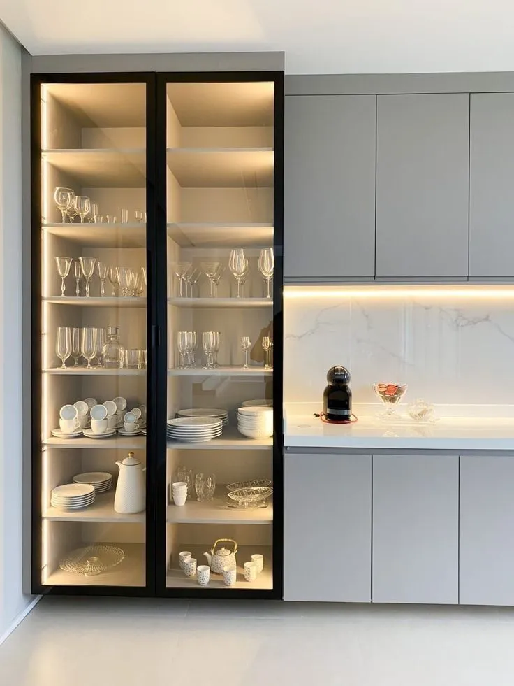 Crockery Shelf